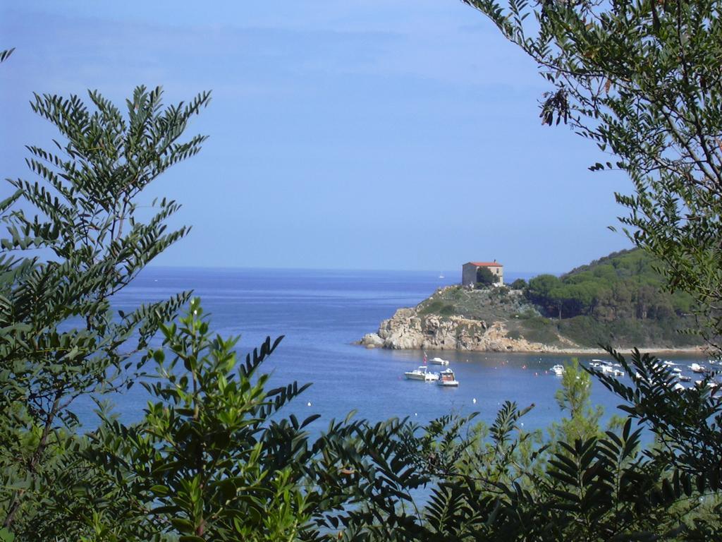 Hotel La Perla Del Golfo Procchio  Extérieur photo